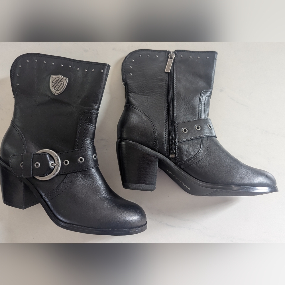 Harley-Davidson Black Heeled Boots with Chunky Heel and Zipper